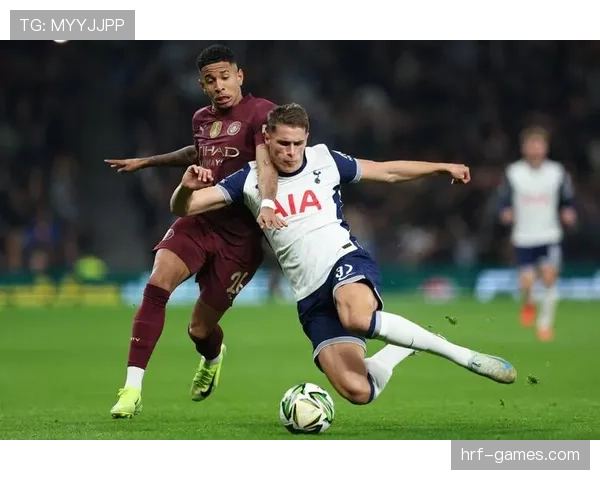 卡勒姆·斯泰尔斯在英超赛场表现稳健，未来发展备受关注