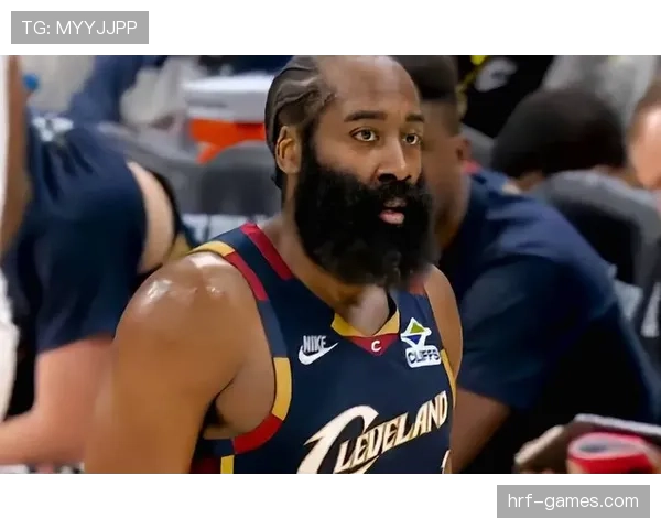 塔图姆三分命中率提升显著 拉开与哈登关键时刻差距